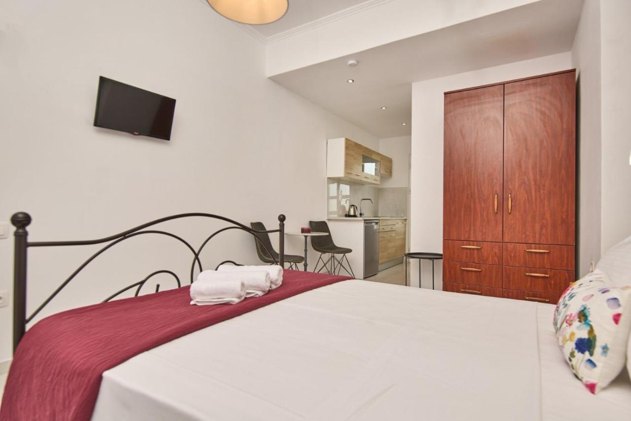 Ostria Apartments Kalamákion Eksteriør billede